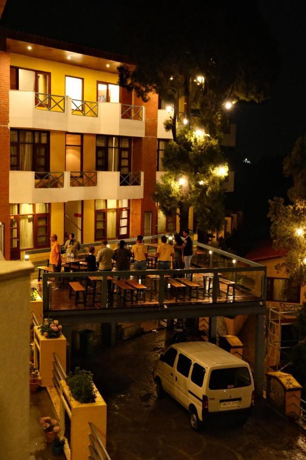 Green N Breeze Resorts Мусори Екстериор снимка