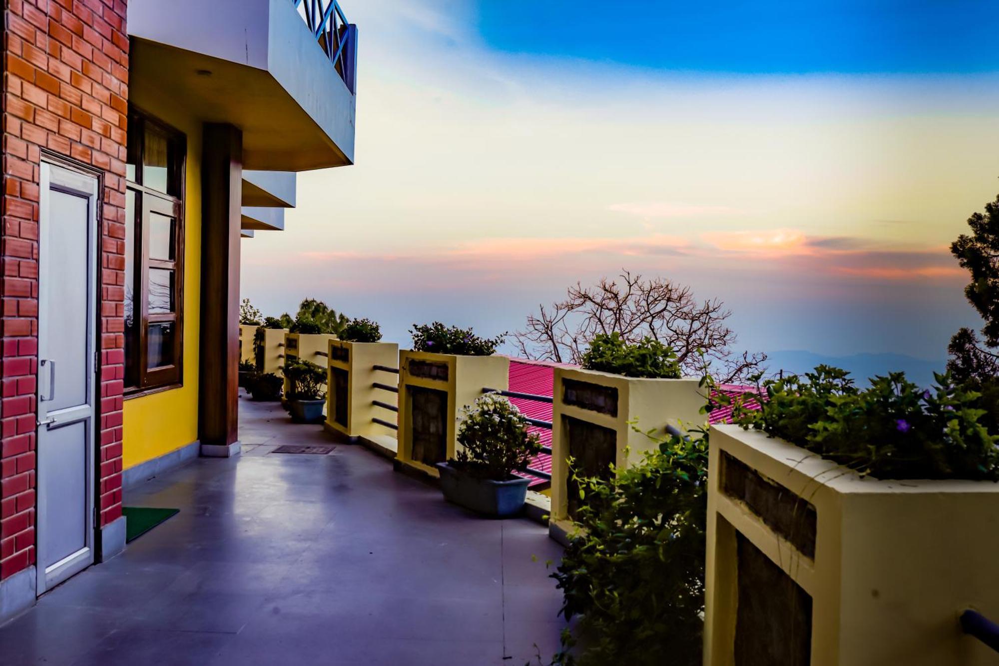 Green N Breeze Resorts Мусори Екстериор снимка