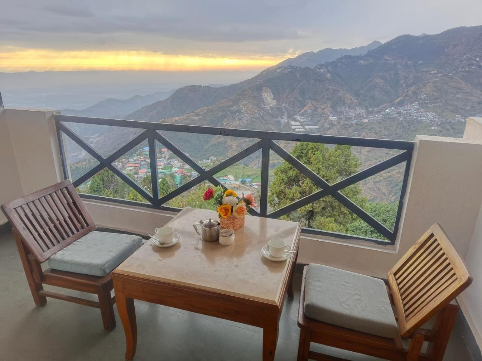 Green N Breeze Resorts Мусори Екстериор снимка
